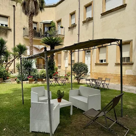 Aedes Il Giardino Dei Sogni 3* Лечче